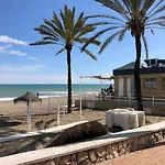 Beautiful Modern 100m From The Sea Apartamento *